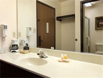 Howard Johnson Inn Nicholasville/Lexington Quarto foto
